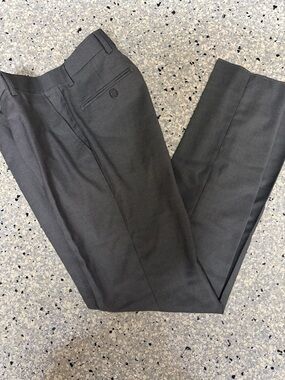 Tailored Men's Dress Pants in Dark Gray